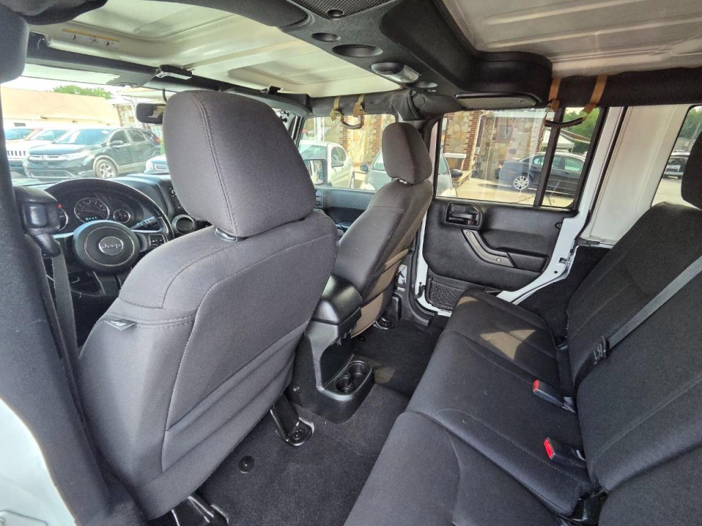 2018 Jeep Wrangler Image 14