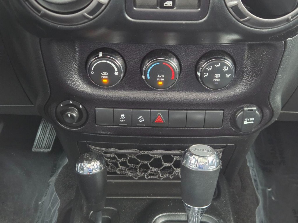 2018 Jeep Wrangler Image 22