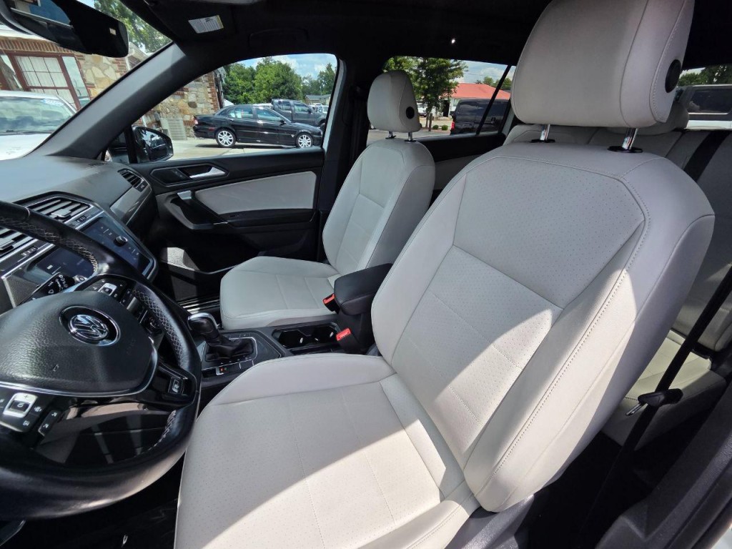 2020 Volkswagen Tiguan Image 12