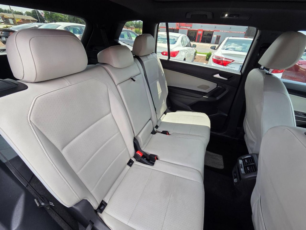 2020 Volkswagen Tiguan Image 17
