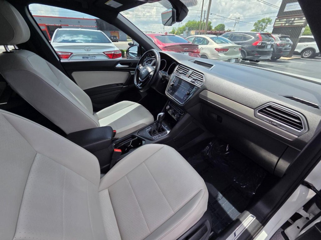 2020 Volkswagen Tiguan Image 19