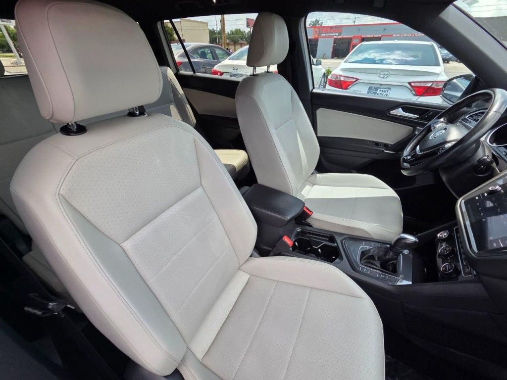 2020 Volkswagen Tiguan Image 20