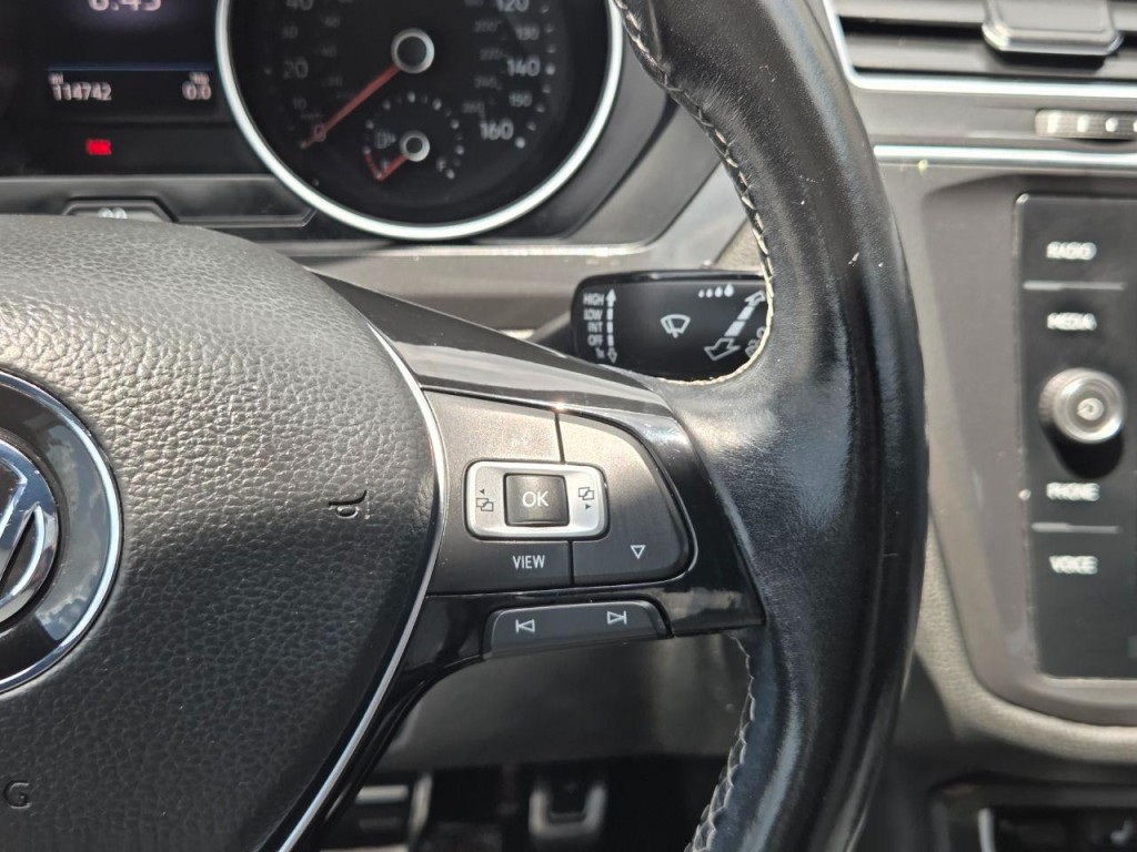 2020 Volkswagen Tiguan Image 30