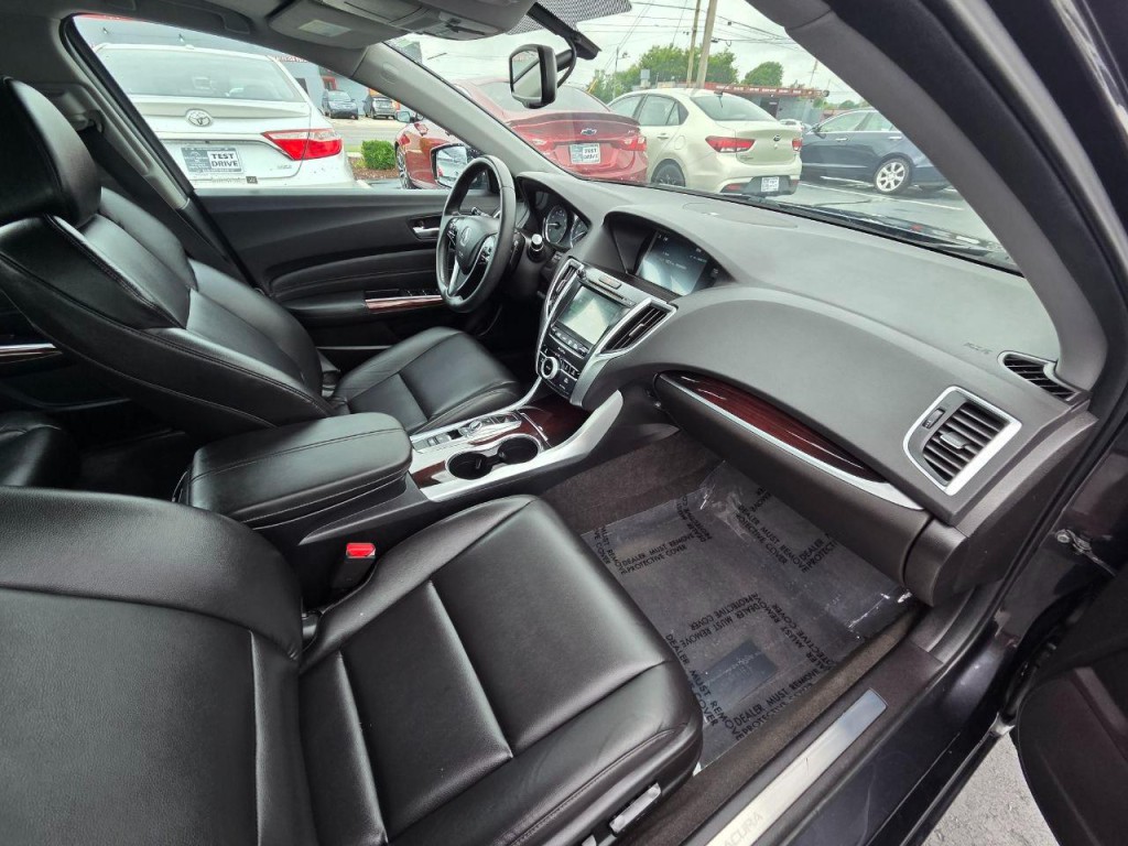 2015 Acura TL Image 17