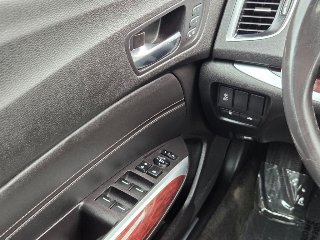 2015 Acura TL Image 29