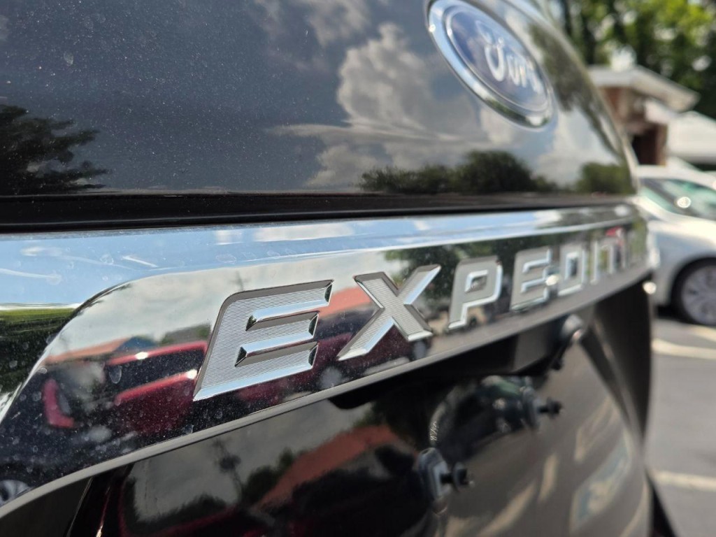 2019 Ford Expedition Image 9