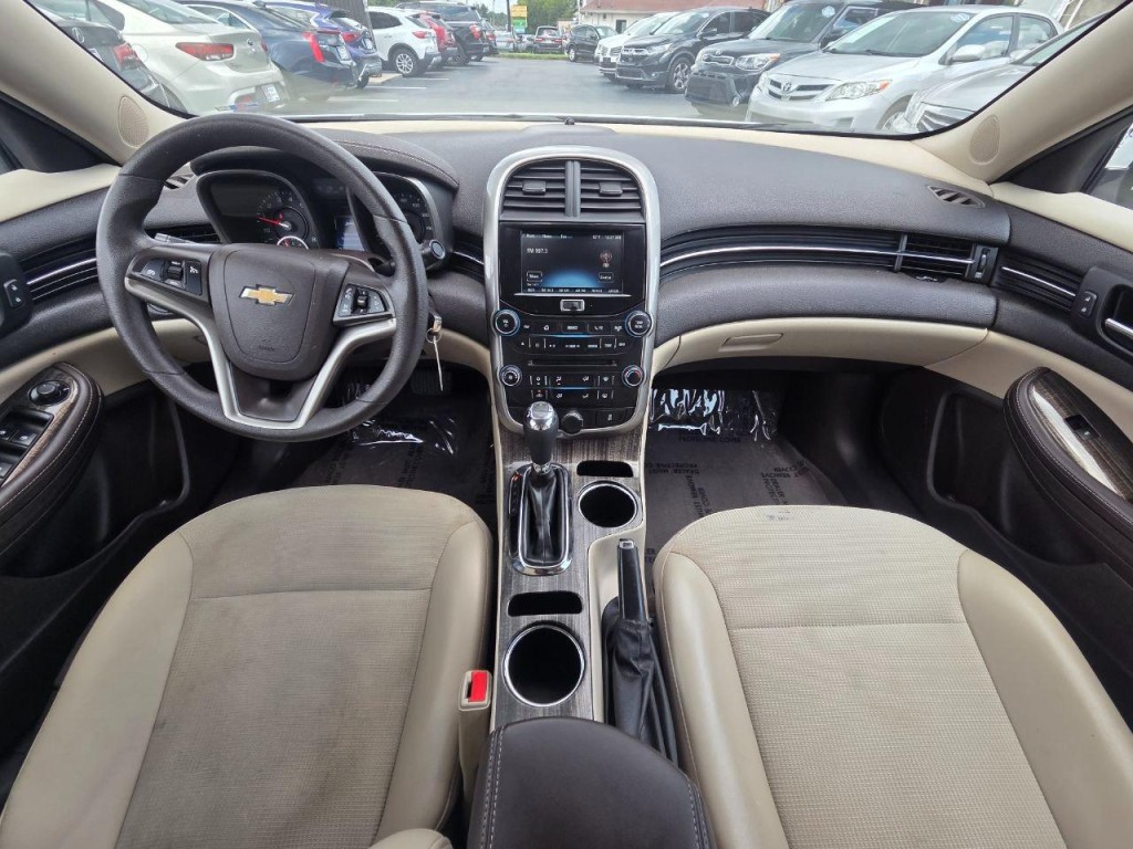 2015 Chevrolet Malibu Image 20