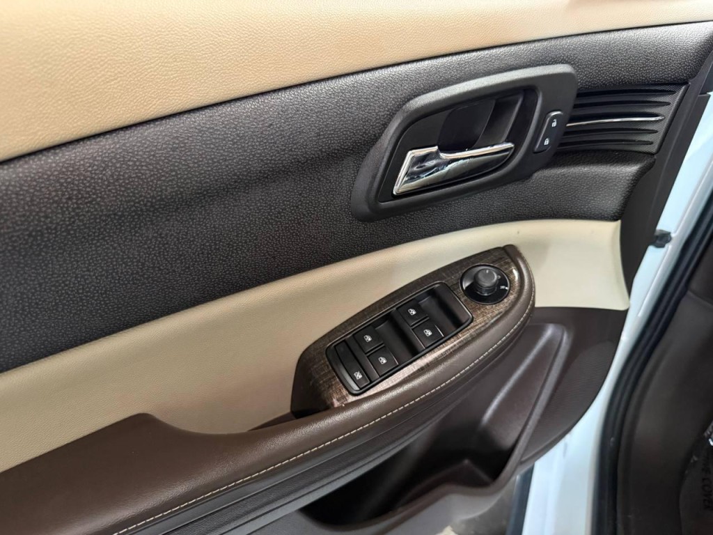 2015 Chevrolet Malibu Image 30
