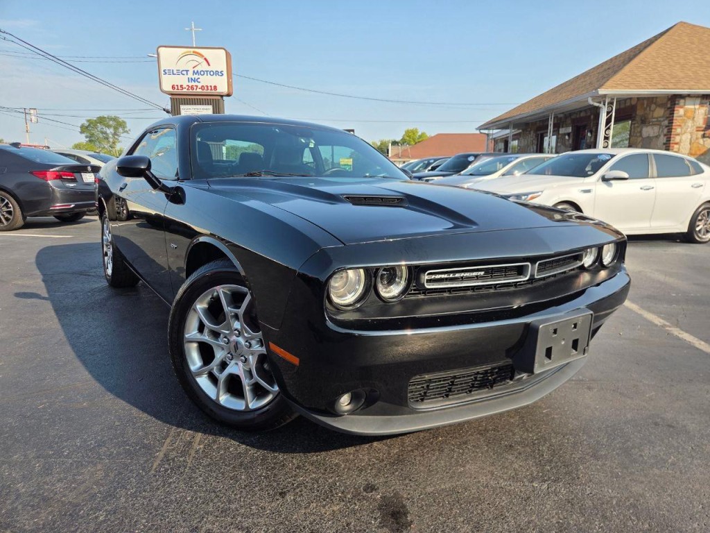 2017 Dodge Challenger Image 7