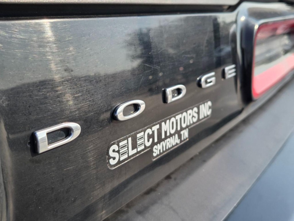 2017 Dodge Challenger Image 9