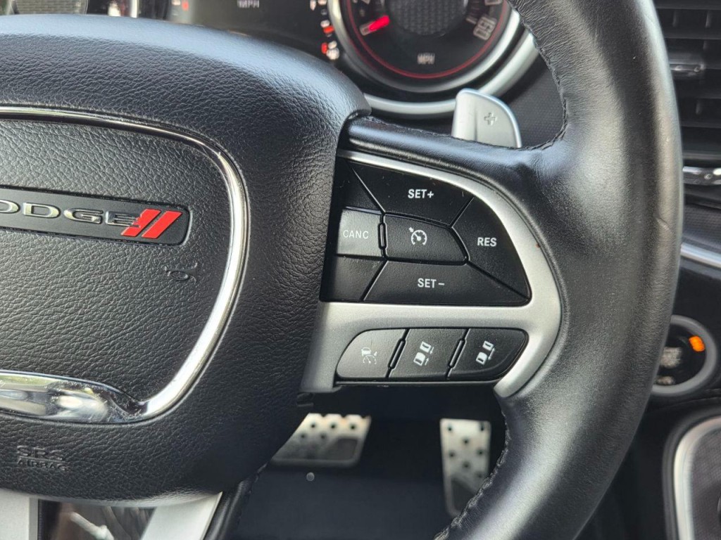 2017 Dodge Challenger Image 22