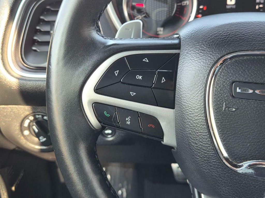 2017 Dodge Challenger Image 23