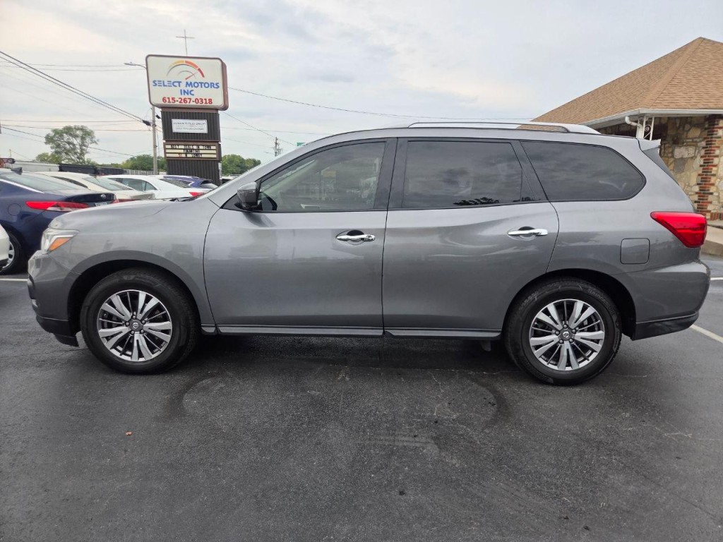 2018 Nissan Pathfinder Image 3