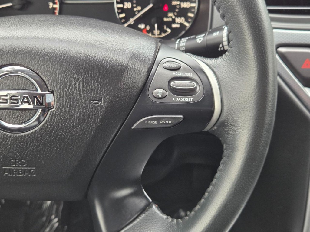2018 Nissan Pathfinder Image 28