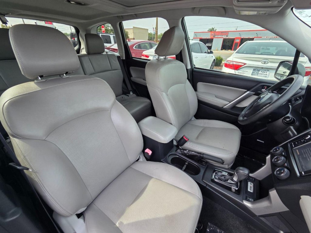 2015 Subaru Forester Image 19