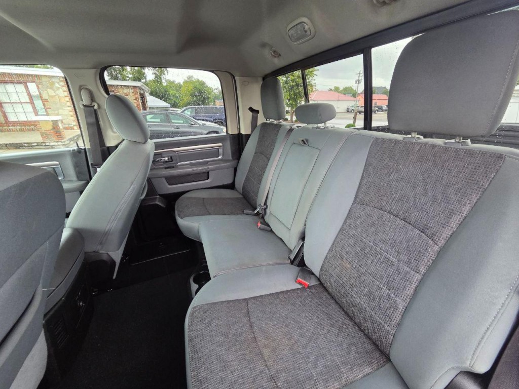 2020 RAM 1500 Image 15