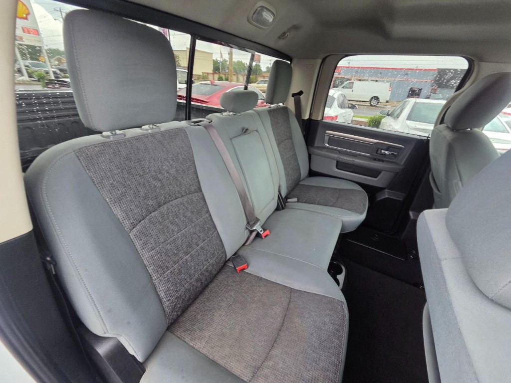 2020 RAM 1500 Image 17