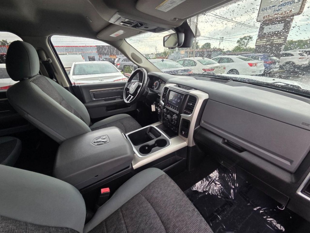 2020 RAM 1500 Image 18