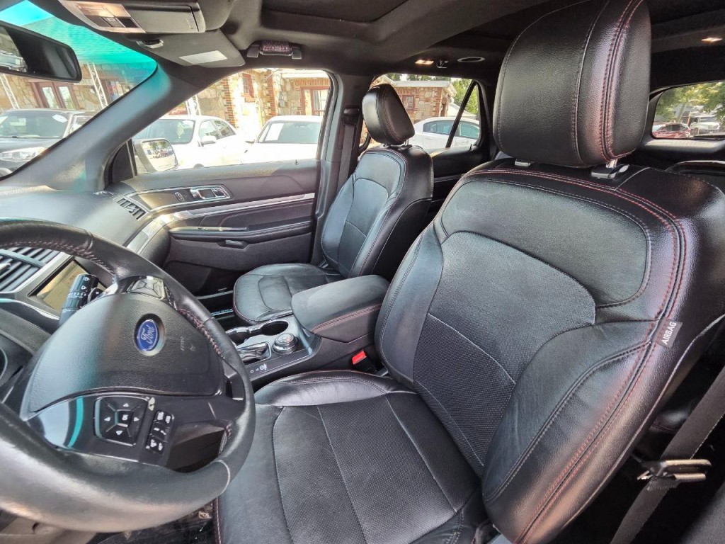 2018 Ford Explorer Image 14