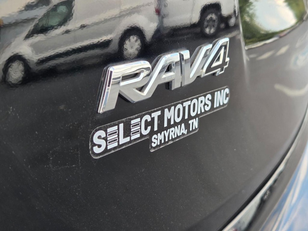 2017 Toyota Rav4 Image 10