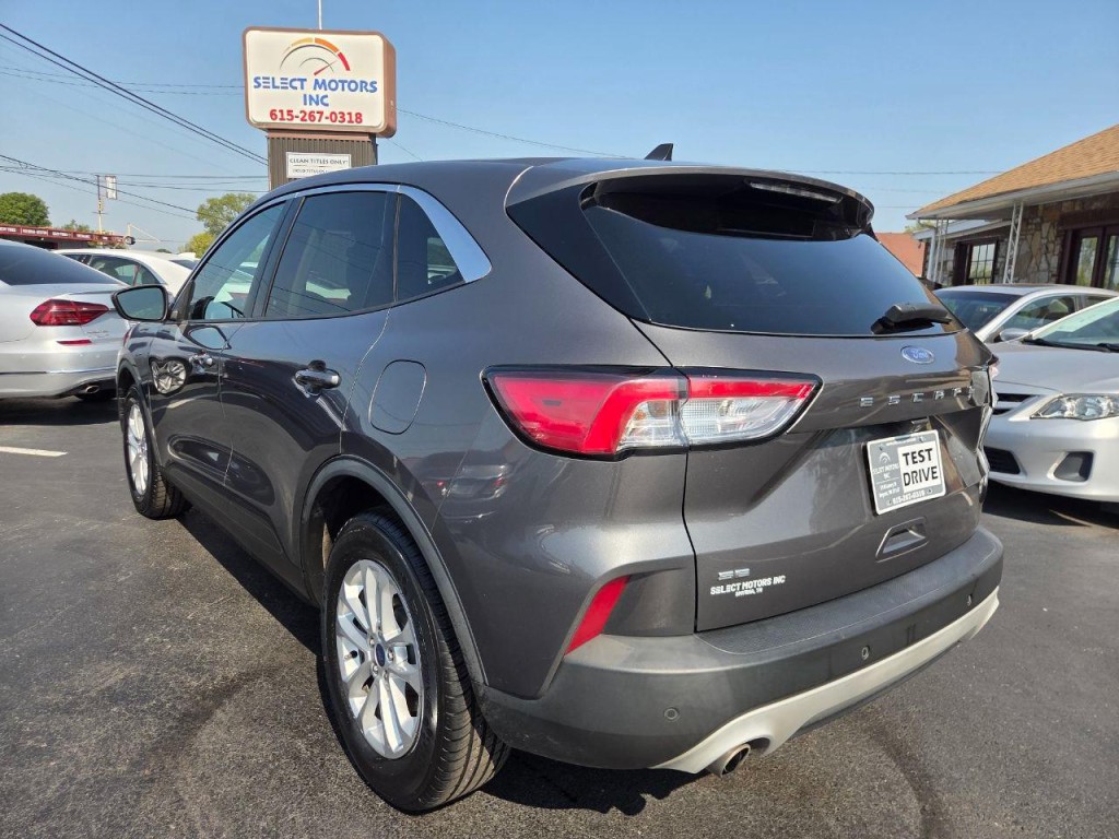 2021 Ford Escape Image 4