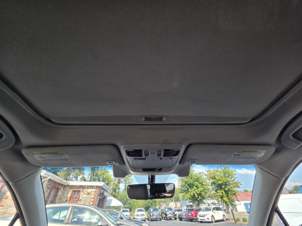 2017 Subaru Outback Image 27