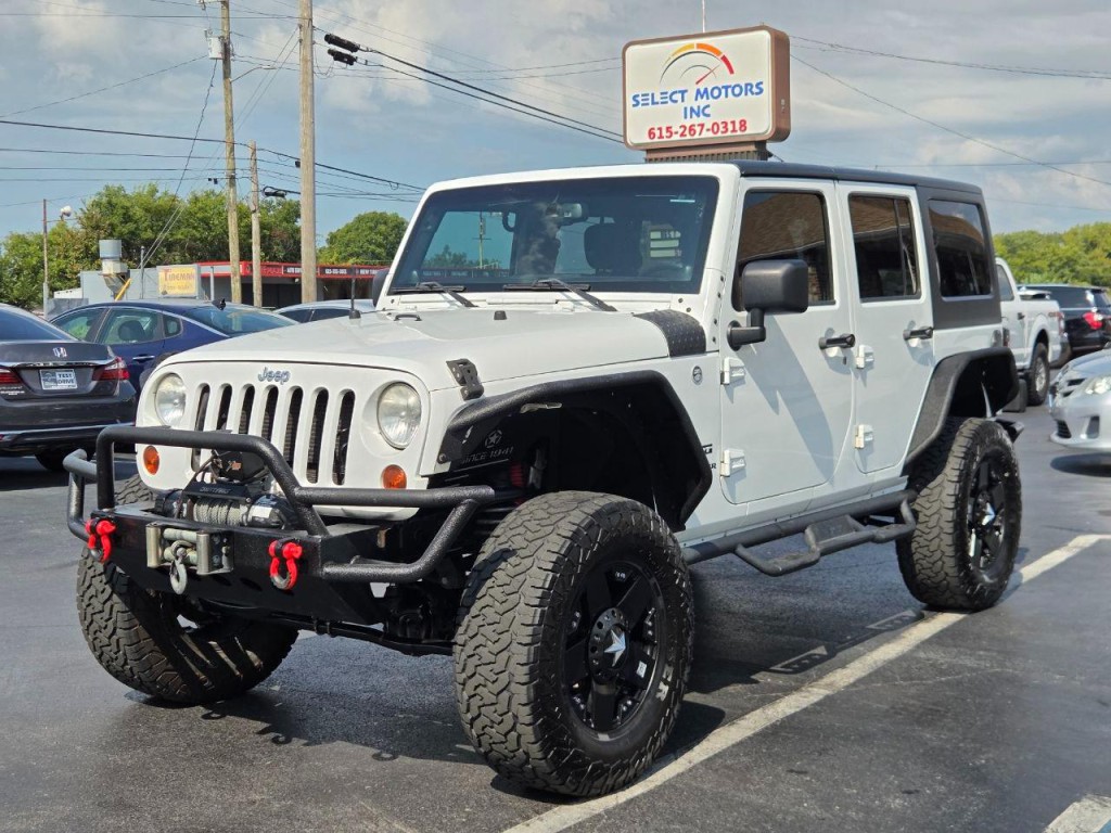 2013 Jeep Wrangler Image 2