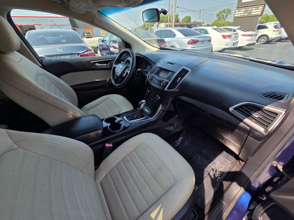 2016 Ford Edge Image 20