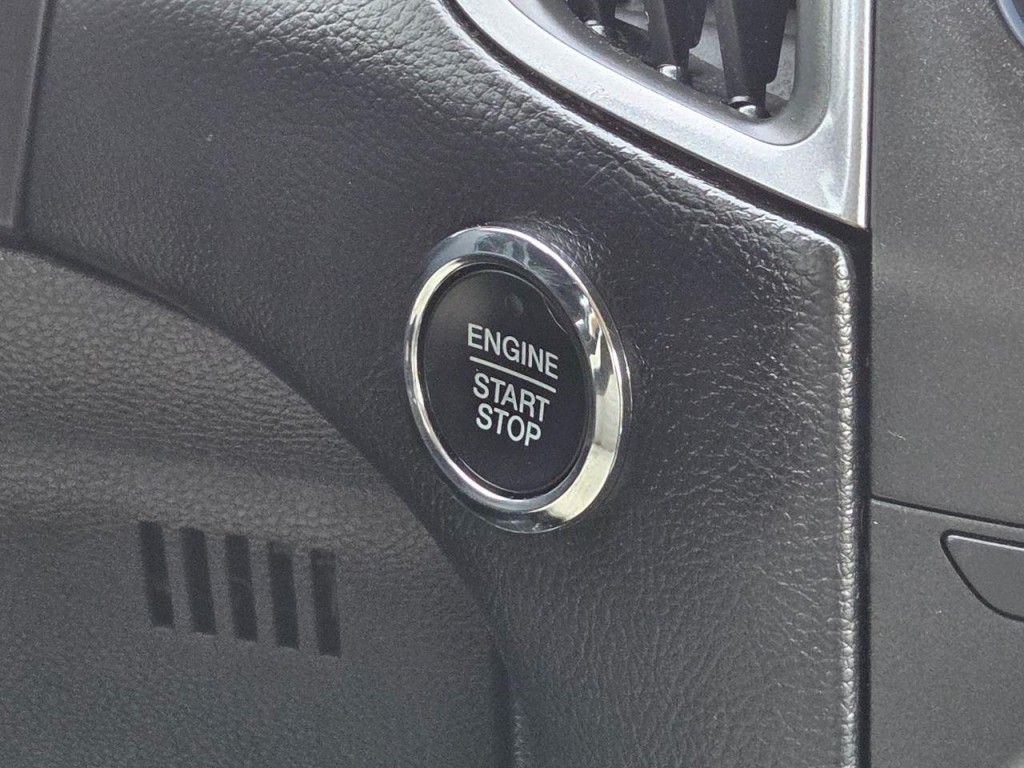 2016 Ford Edge Image 25