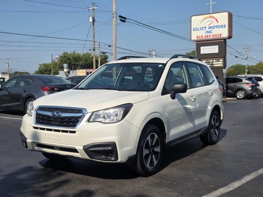 2017 Subaru Forester Image 2
