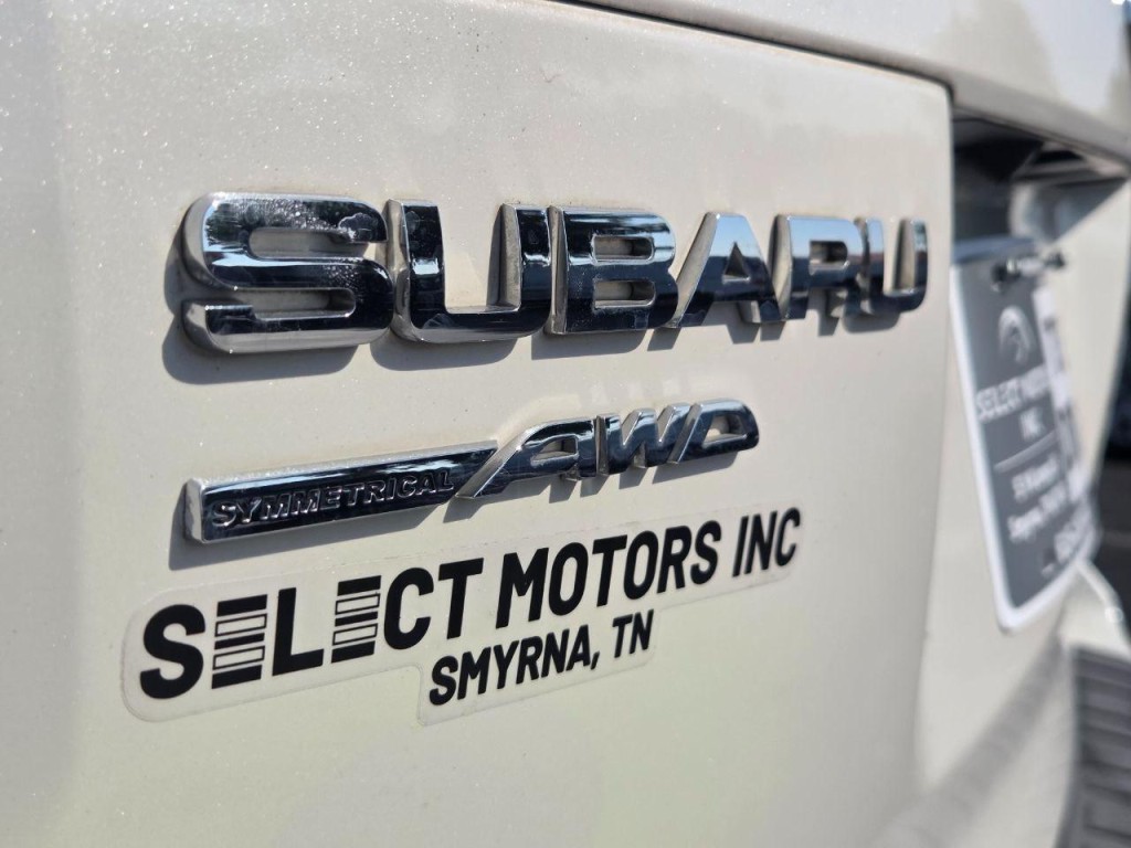 2017 Subaru Forester Image 10