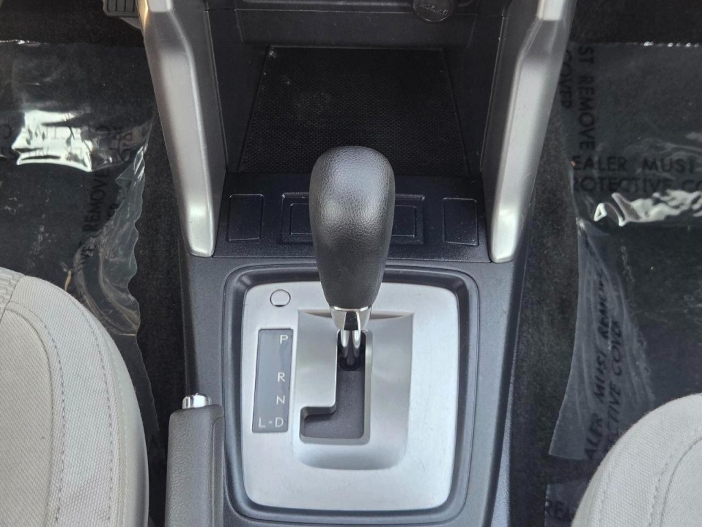 2017 Subaru Forester Image 23