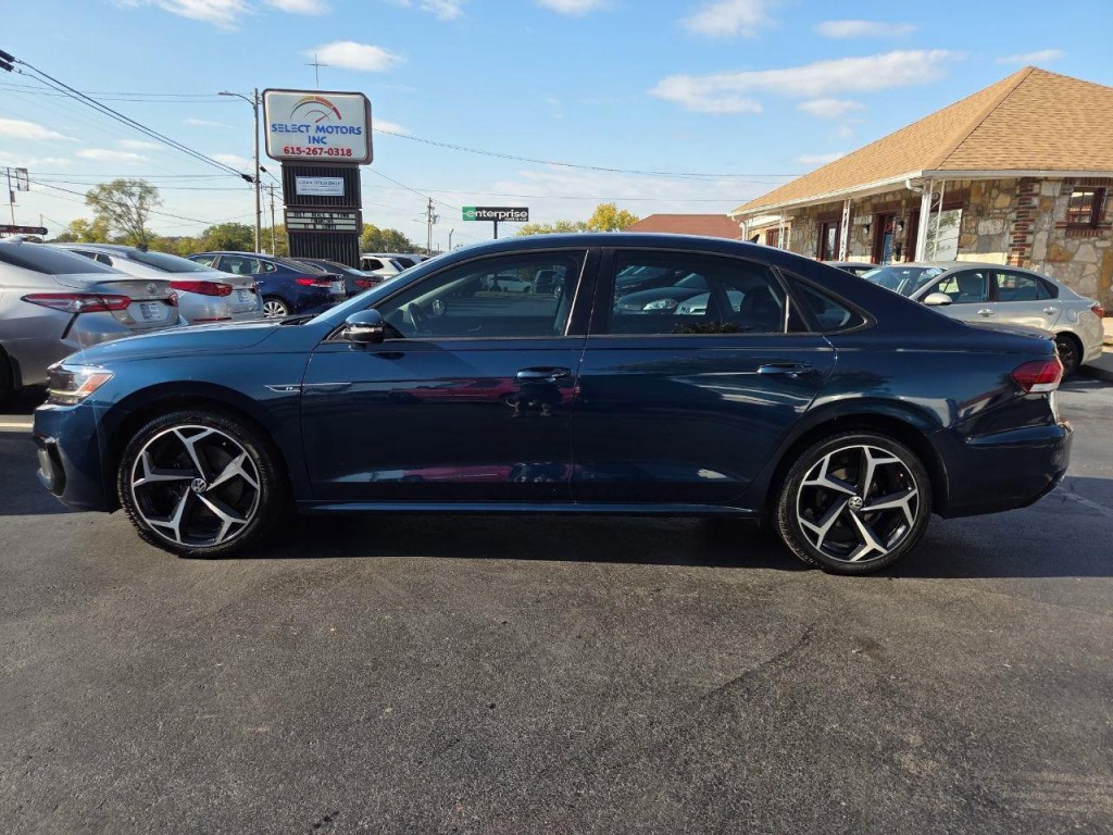 2020 Volkswagen Passat Image 3