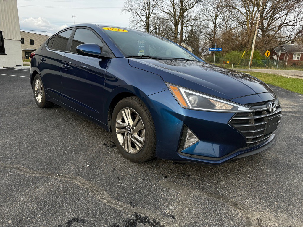 2019 Hyundai Elantra Image 7
