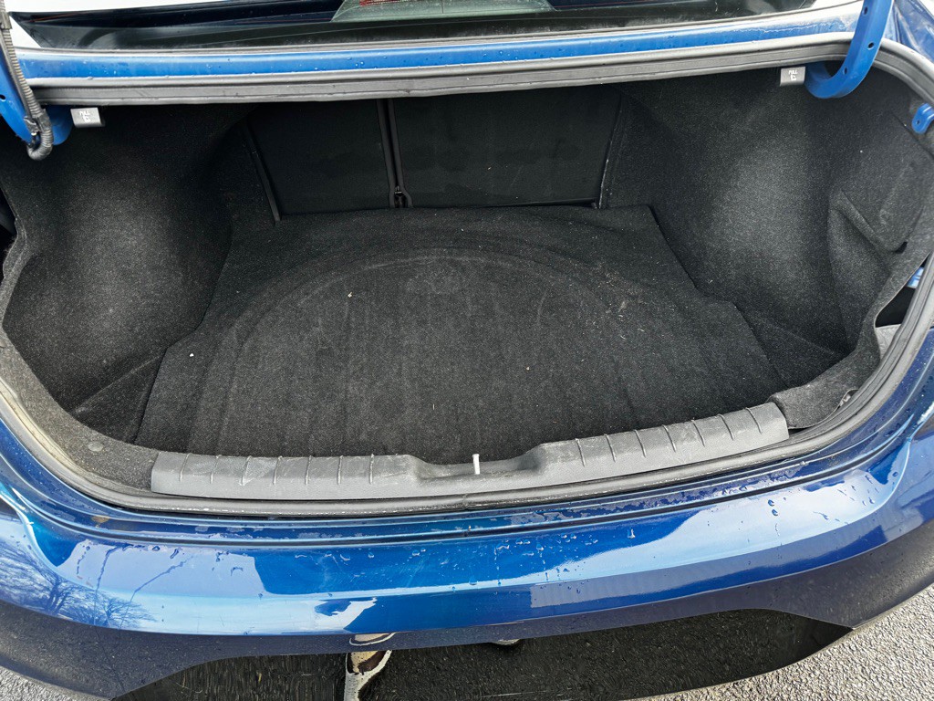 2019 Hyundai Elantra Image 13