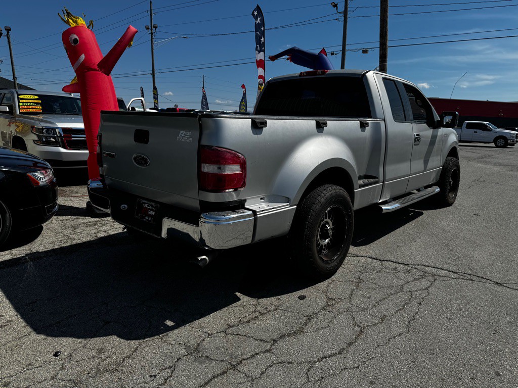 2005 Ford F-150 Image 5