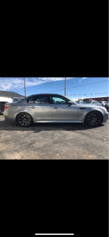 2007 BMW M5 Image 6