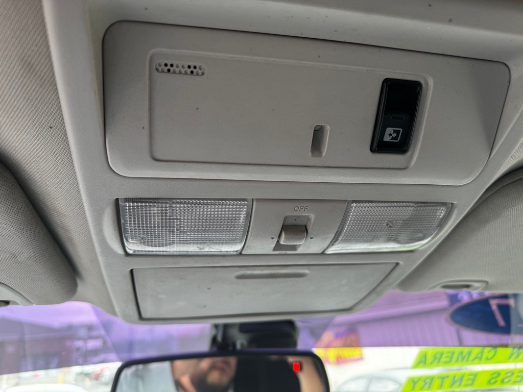 2017 Nissan Titan Image 29