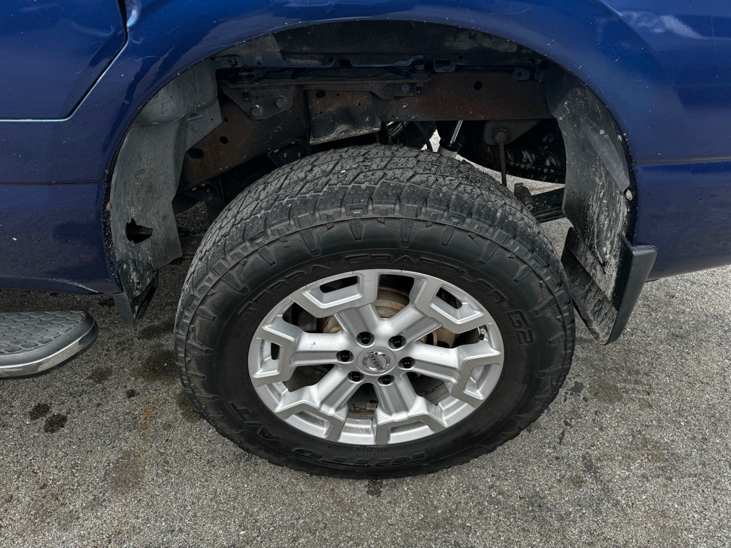 2017 Nissan Titan Image 37