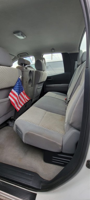 2010 Toyota Tundra Image 4