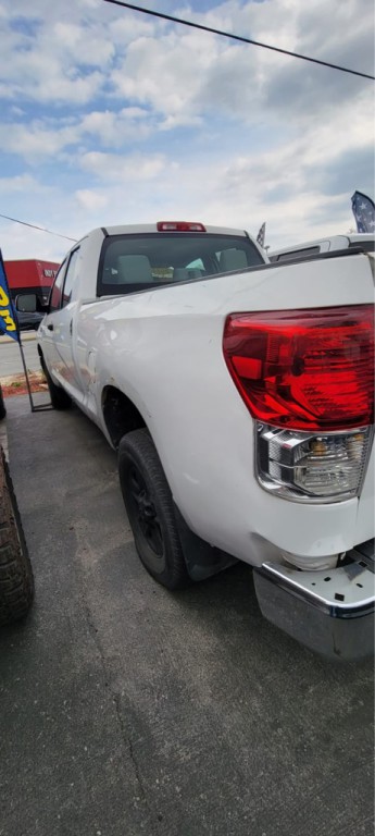 2010 Toyota Tundra Image 12