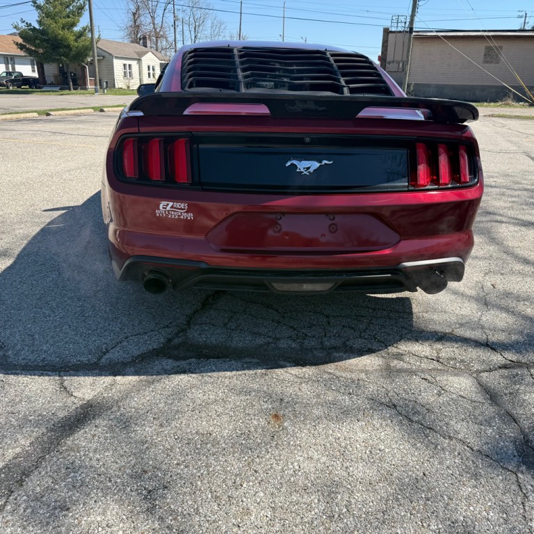 2017 Ford Mustang Image 4