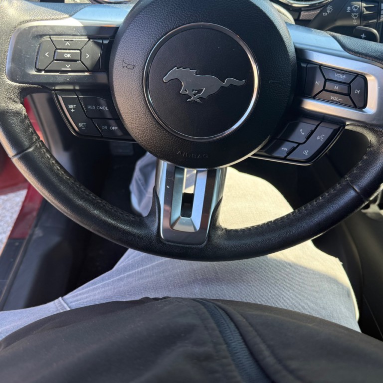 2017 Ford Mustang Image 23