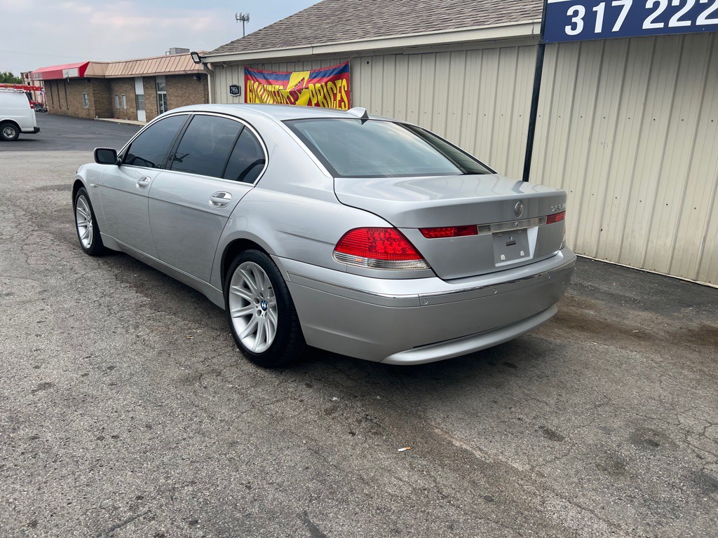 2004 BMW 7 Series Image 4