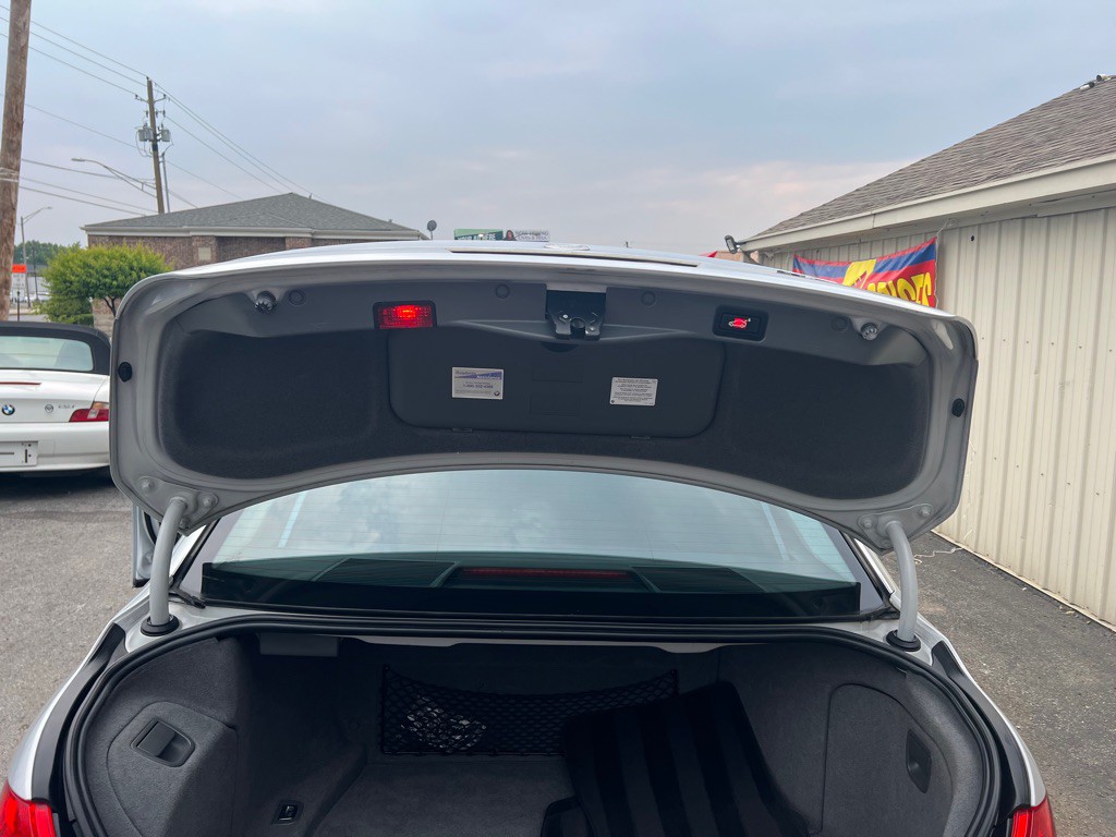 2004 BMW 7 Series Image 11