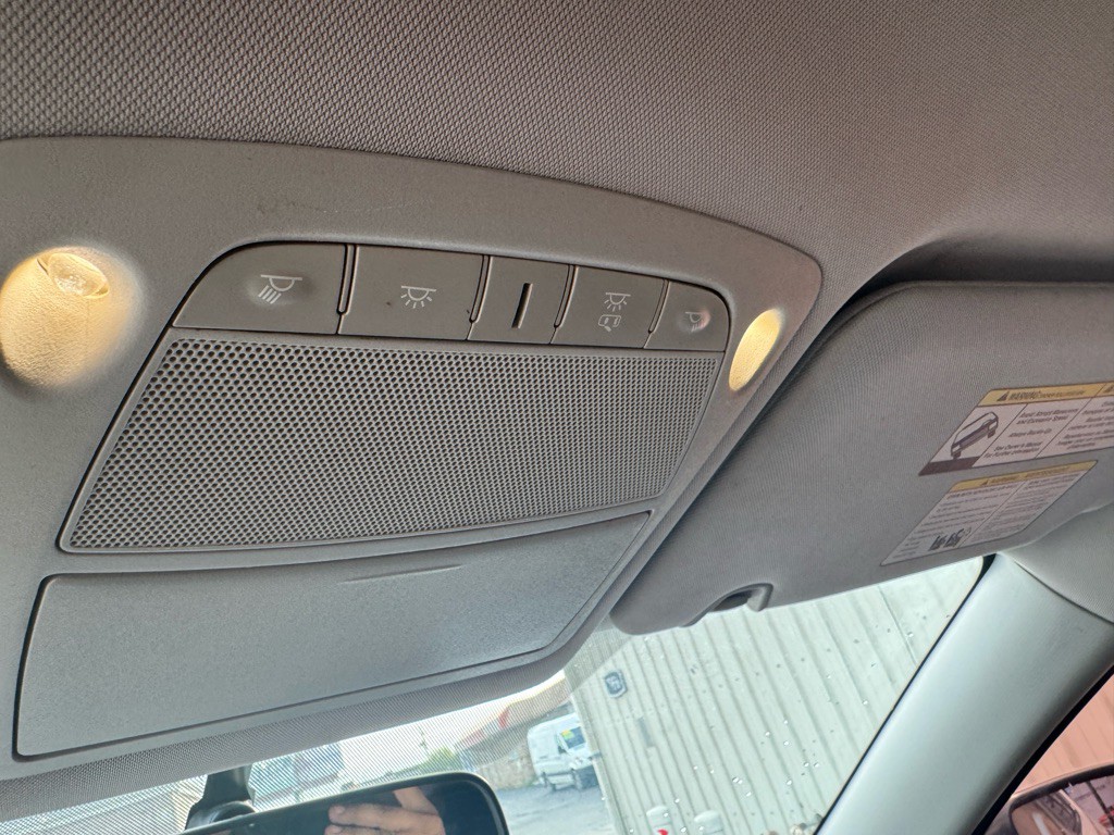 2015 Nissan Rogue Image 19