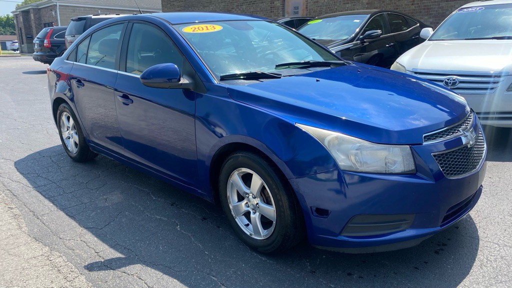2013 Chevrolet Cruze Image 3