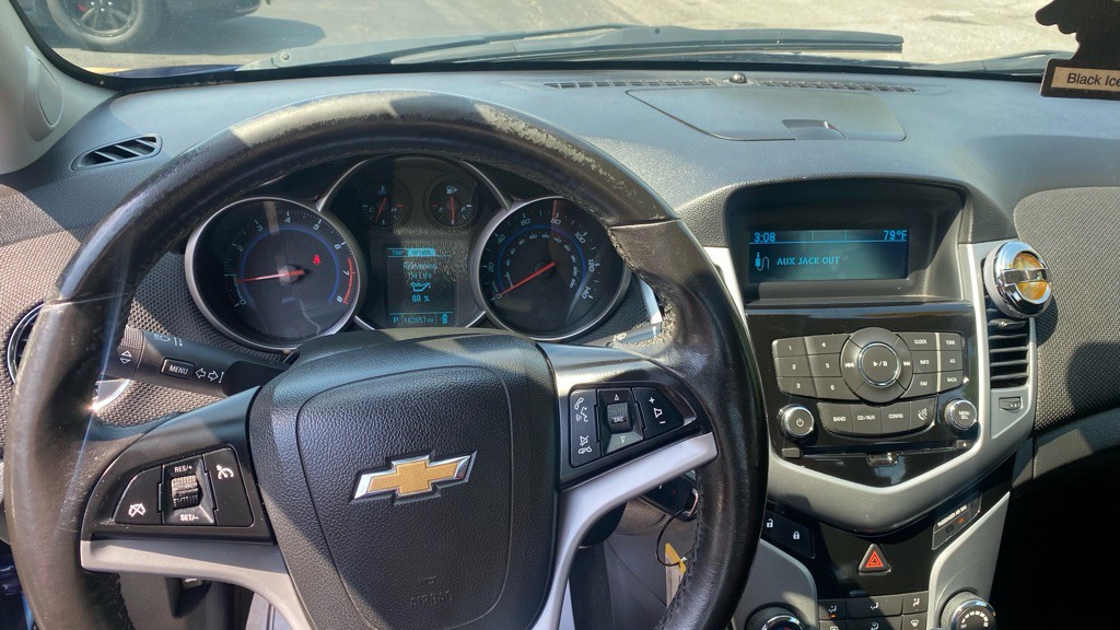 2013 Chevrolet Cruze Image 9