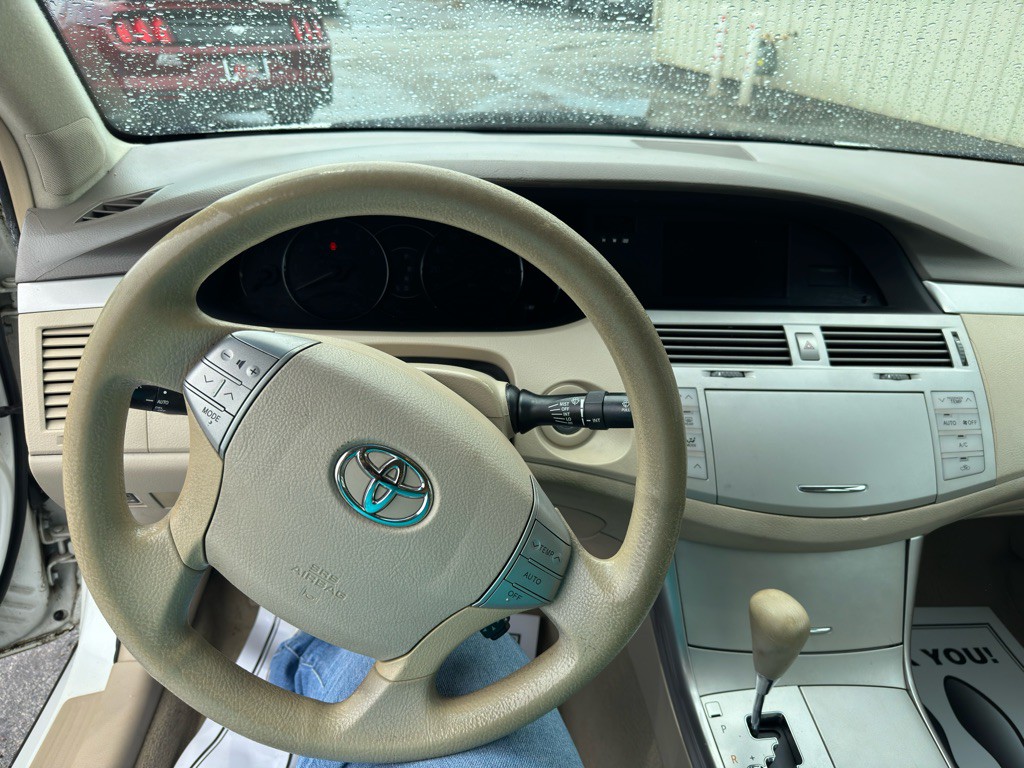 2006 Toyota Avalon Image 11