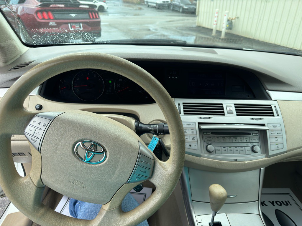 2006 Toyota Avalon Image 12